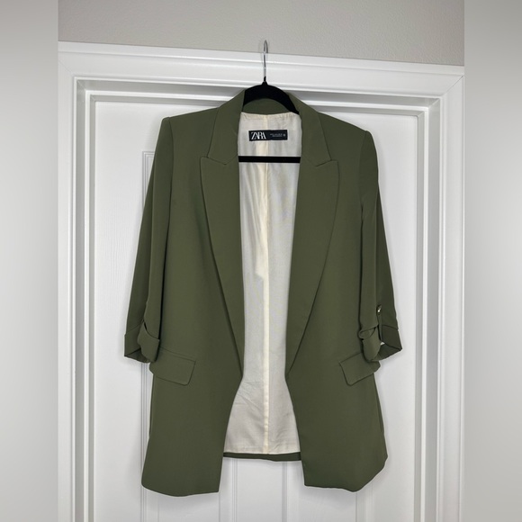 Zara Women's Vibrant Green Suit Jacket - Picture 2 of 4